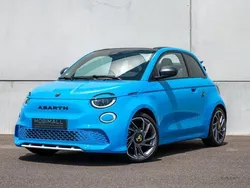 Blauw Gebruikt 2024 Fiat 500 Abarth Abarth Hatchback | € 28.840 (Eerlijke prijs)