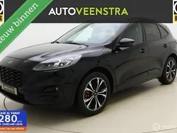 Zwart Gebruikt 2020 Ford Kuga ST-Line X SUV | € 20.950 (Eerlijke prijs)