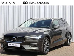 Grijs, metallic lak Gebruikt 2021 Volvo V60 Momentum Stationwagen | € 28.950 (Goede deal)