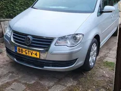 Grijs Gebruikt 2008 VW Touran Comfortline MPV | € 2.750 (Goede deal)