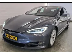 Grijs Gebruikt 2020 Tesla Model S Long Range Sedan | € 29.945 (Super prijs)
