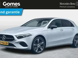 Brons / goud Gebruikt 2023 Mercedes A250 Luxury Hatchback | € 38.950 (Iets duurder)