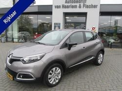 Grijs Gebruikt 2016 Renault Captur Expression SUV | € 5.950 (Goede deal)