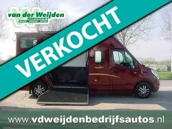 Rood Gebruikt 2015 Renault Master Van | € 43.500