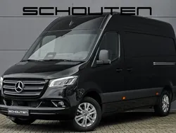Zwart Nieuw 2024 Mercedes Sprinter Van | € 62.900