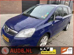 Blauw Gebruikt 2013 Opel Zafira Cosmo MPV | € 2.450
