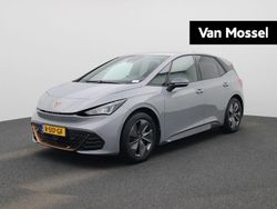 Grijs Gebruikt 2022 Cupra Born Hatchback | € 24.900 (Eerlijke prijs)