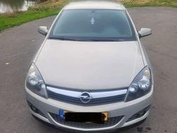 Beige Gebruikt 2008 Opel Astra Coupé | € 1.600 (Eerlijke prijs)