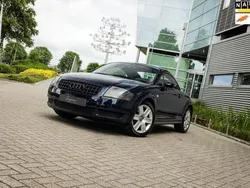Blauw, metallic lak Gebruikt 2004 Audi TT Design Coupé | € 5.450 (Super prijs)