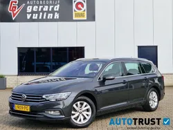 Grijs Gebruikt 2021 VW Passat Business Stationwagen | € 24.880 (Eerlijke prijs)