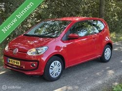 Rood Gebruikt 2015 VW up! high up! Hatchback | € 3.949 (Super prijs)