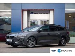 Blauw Gebruikt 2024 Ford Focus ST-Line X Stationwagen | € 29.400 (Eerlijke prijs)