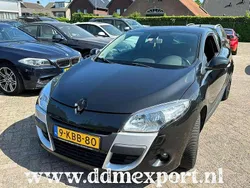 Zwart, metallic lak Gebruikt 2009 Renault Mégane Coupé Coupé | € 2.950