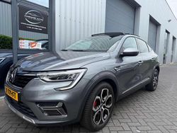 Grijs, metallic lak Gebruikt 2022 Renault Arkana SUV | € 23.450 (Eerlijke prijs)