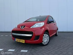 Rood Gebruikt 2009 Peugeot 107 Hatchback | € 2.450 (Eerlijke prijs)
