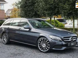 Grijs, metallic lak Gebruikt 2015 Mercedes C350e Edition Stationwagen | € 19.950