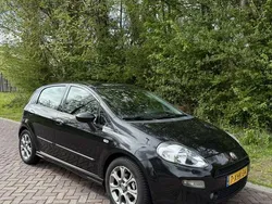 Zwart Gebruikt 2014 Fiat Punto Street Hatchback | € 4.250 (Goede deal)