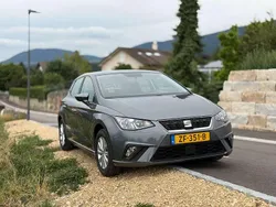 Grijs Gebruikt 2018 Seat Ibiza Reference Hatchback | € 10.000 (Eerlijke prijs)
