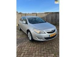 Grijs Gebruikt 2011 Opel Astra Cosmo Stationwagen | € 2.450 (Eerlijke prijs)