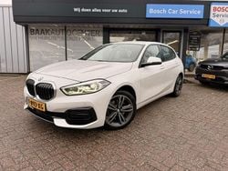 Wit Gebruikt 2023 BMW 118 Hatchback | € 25.950 (Goede deal)