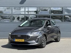 Grijs Gebruikt 2022 Ford Fiesta Titanium Hatchback | € 15.999 (Eerlijke prijs)
