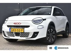 Wit Gebruikt 2024 Fiat 600E Red SUV | € 23.400 (Goede deal)
