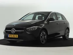 Zwart Gebruikt 2024 Mercedes B250 Luxury MPV | € 39.750 (Eerlijke prijs)