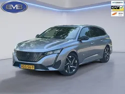Grijs Gebruikt 2022 Peugeot 308 Allure Stationwagen | € 20.750 (Super prijs)