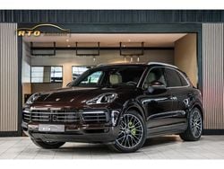 Bruin Gebruikt 2022 Porsche Cayenne Platinum Edition SUV | € 87.000 (Goede deal)