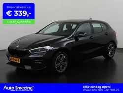 Zwart Gebruikt 2022 BMW 118 Shadowline Hatchback | € 26.695 (Eerlijke prijs)