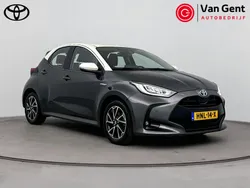 Grijs Gebruikt 2020 Toyota Yaris Hybrid Edition Hatchback | € 20.999 (Eerlijke prijs)