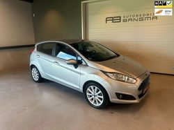 Grijs Gebruikt 2016 Ford Fiesta Style Hatchback | € 9.999 (Iets duurder)