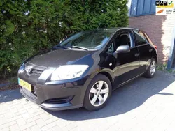 Zwart Gebruikt 2008 Toyota Auris Terra Hatchback | € 3.345 (Eerlijke prijs)