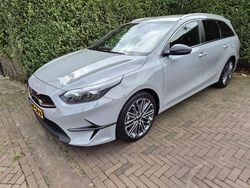 Grijs Nieuw 2025 Kia Ceed Stationwagen | € 33.900 (Eerlijke prijs)