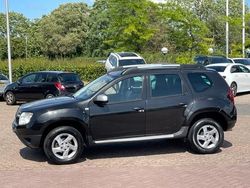 Zwart, metallic lak Gebruikt 2012 Dacia Duster SUV | € 6.950 (Duur)