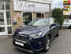 Blauw Gebruikt 2020 Toyota RAV4 Executive SUV | € 30.950 (Eerlijke prijs)