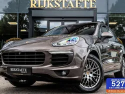 Bruin Gebruikt 2015 Porsche Cayenne Sport SUV | € 32.900 (Iets duurder)