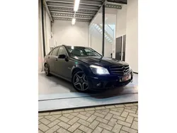 Zwart Gebruikt 2008 Mercedes C63 AMG AMG Sedan | € 25.950 (Eerlijke prijs)