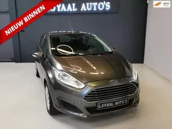 Grijs Gebruikt 2015 Ford Fiesta Titanium Hatchback | € 6.999 (Eerlijke prijs)