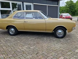 Geel Gebruikt 1970 Opel Rekord Sedan | € 7.950