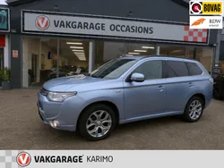 Blauw Gebruikt 2014 Mitsubishi Outlander P-HEV Instyle SUV | € 10.950 (Eerlijke prijs)