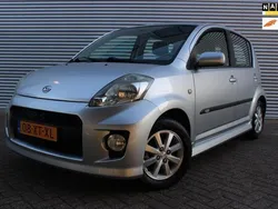 Grijs Gebruikt 2007 Daihatsu Sirion Hatchback | € 4.750