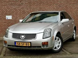 Grijs, metallic lak Gebruikt 2005 Cadillac CTS Sedan | € 2.950