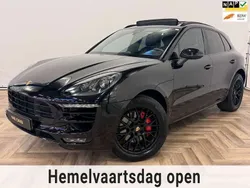 Zwart Gebruikt 2016 Porsche Macan SUV | € 44.944 (Super prijs)