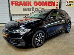 Zwart Gebruikt 2023 VW Polo Life Hatchback | € 19.750 (Goede deal)