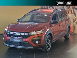 Bruin, metallic lak Gebruikt 2023 Dacia Jogger Extreme MPV | € 19.700 (Eerlijke prijs)