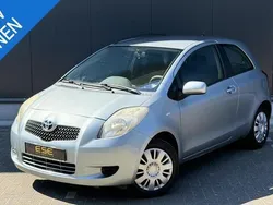 Grijs Gebruikt 2008 Toyota Yaris Hatchback | € 2.495 (Eerlijke prijs)