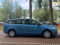 Blauw, metallic lak Gebruikt 2009 Ford Focus Trend Stationwagen | € 2.899 (Eerlijke prijs)