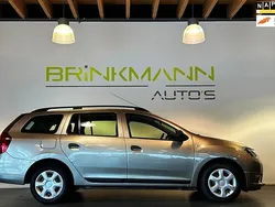 Bruin, metallic lak Gebruikt 2015 Dacia Logan MCV Ambiance MPV | € 7.495 (Eerlijke prijs)