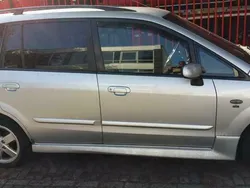 Grijs Gebruikt 2002 Mazda Premacy Exclusive MPV | € 1.250